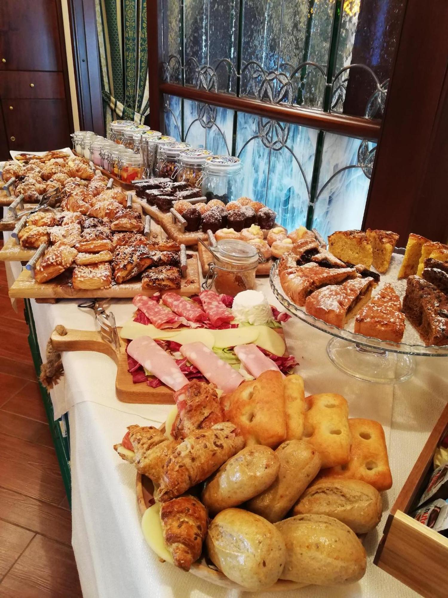 Hotel Petite Fleur Roccaraso Kültér fotó